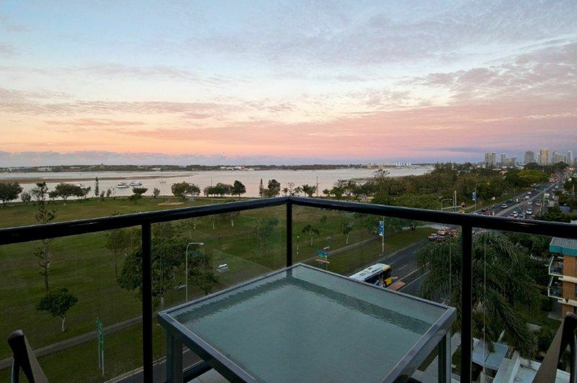Aqualine Apartments On The Broadwater Guldkusten Exteriör bild